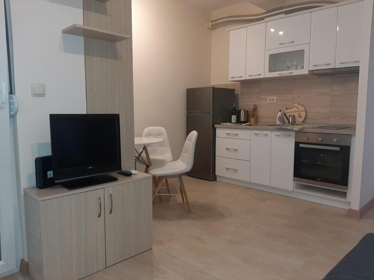 Sunset Appartement Tivat Buitenkant foto